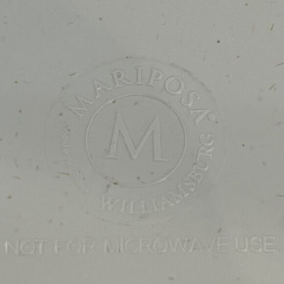 Mariposa Colonial Williamsburg Foundation Red Alpine Snowflake Tray with Box - Picture 7 of 9